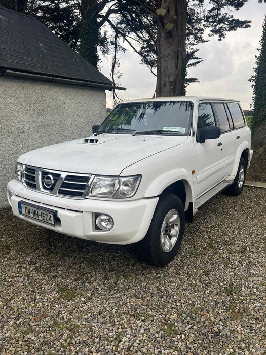 Nissan Patrol Y61 longo facelift 2004