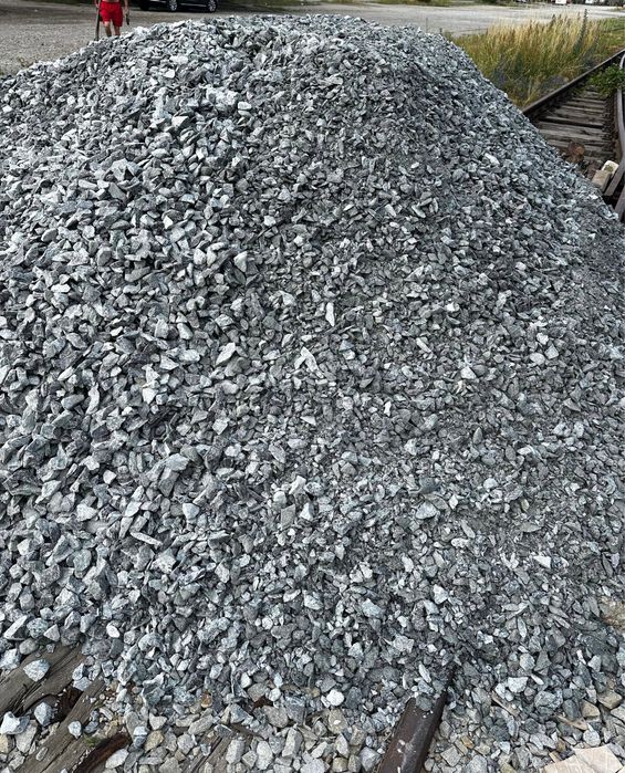 Kruszywo Ziemia Tłuczeń Kliniec Grysy Piach Frez Granit Kamień Gruz