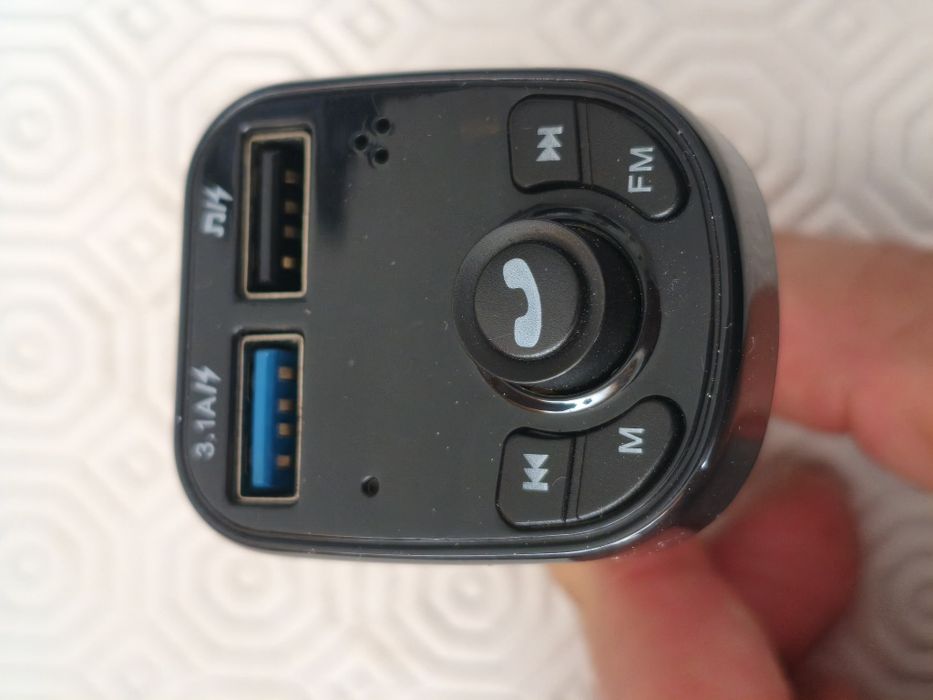 Transmissor FM para automóvel, bluetooth, com slot cartão de memória e carregamento