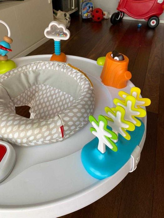 Skip Hop Centro de Actividades