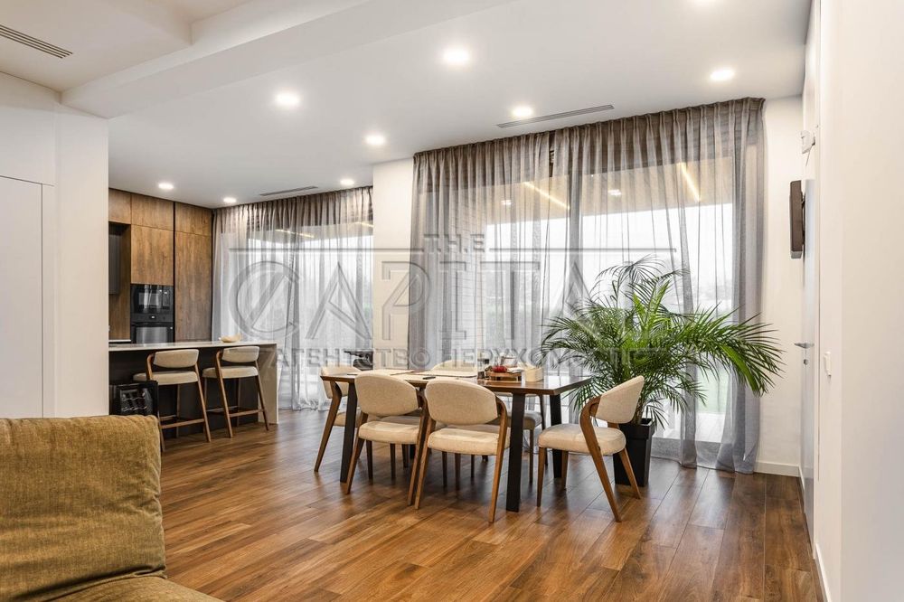 Будинок 4 кім., 180 м² у Вишгороді, котеджне містечко