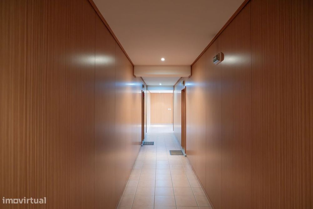 T3 com Suíte | Condomínio Fechado com Piscina | Barcelinhos