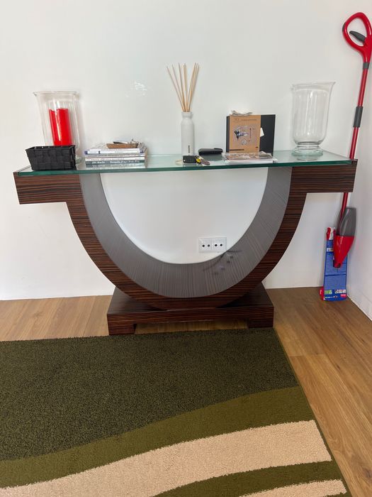 Vendo uma mesa de entrada