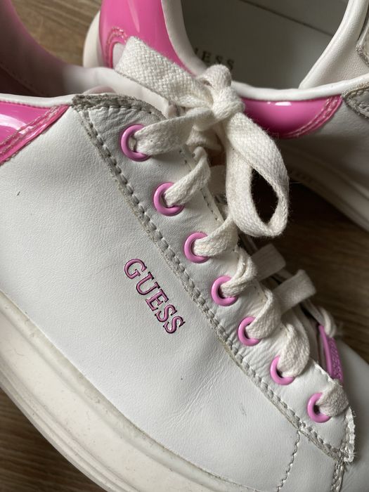 Buty damskie-Guessa