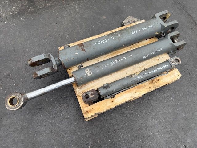 liebherr l 508 c siłowniki komplet do ładowarki