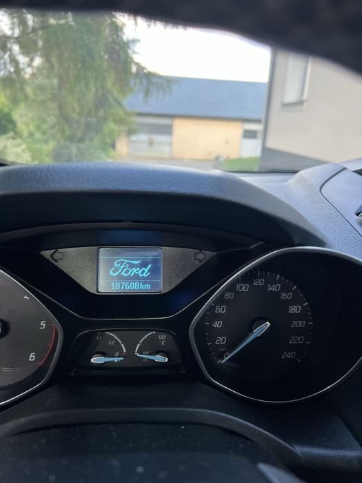 Ford C-max 2012 2,0 TDCI 140km TITANUM