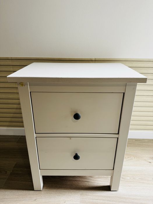 Comoda Hemnes bom estado