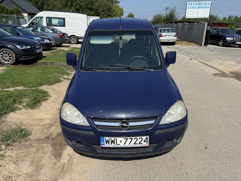 Opel Combo 1.7 Diesel 2010 Rok