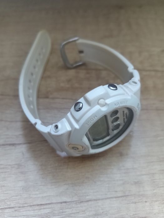 Casio Baby-G 6900