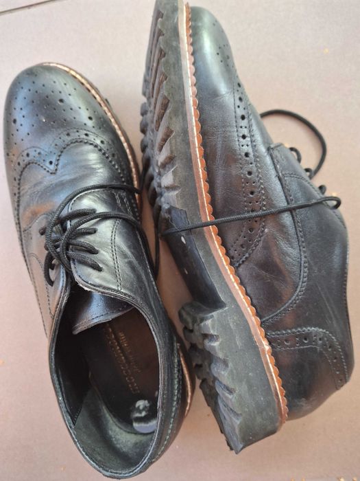 buty każde za 30 zł