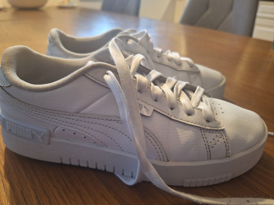 Biale sneakers Puma 37,5