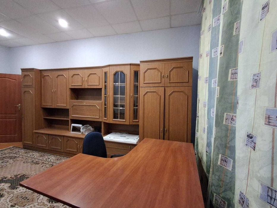 Оренда 2к квартири, вул. І. Світличного 8, ГАЗ, тепло, 1 поверх