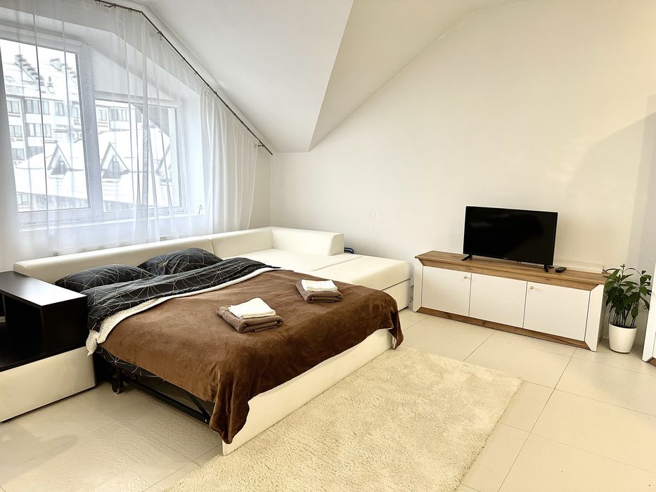 Оренда квартири подобово на Петропавлівській Борщагівці