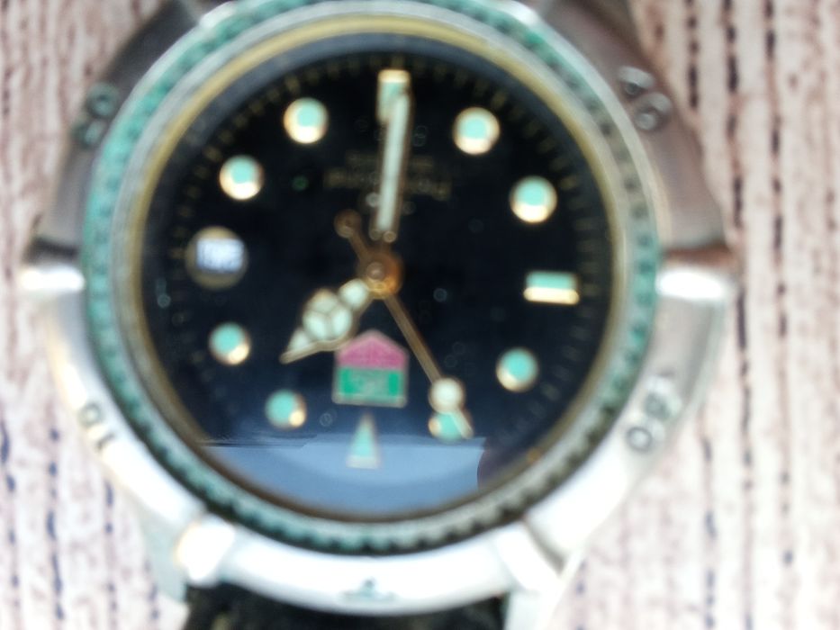 Relógio da marca Tag Heuer antigo ainda funciona bom objecto de coleçã