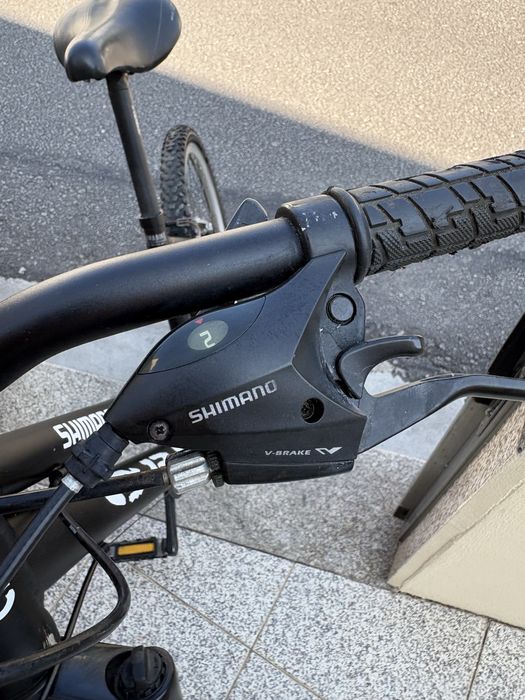 Bicicleta Shimano 26” com Suspensão – Excelente Estado