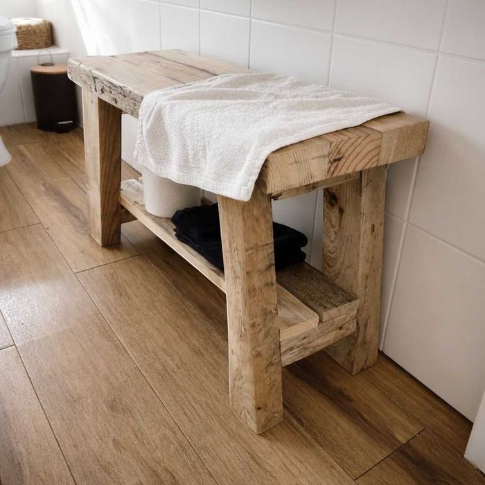 Ławka z odzyskanego starego drewna – ręczna praca, unikat