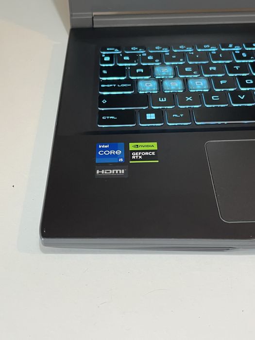 Portátil Gaming/Edição MSI Thin 15 | RTX 3050 | Upgrade 32GB RAM | Na Caixa