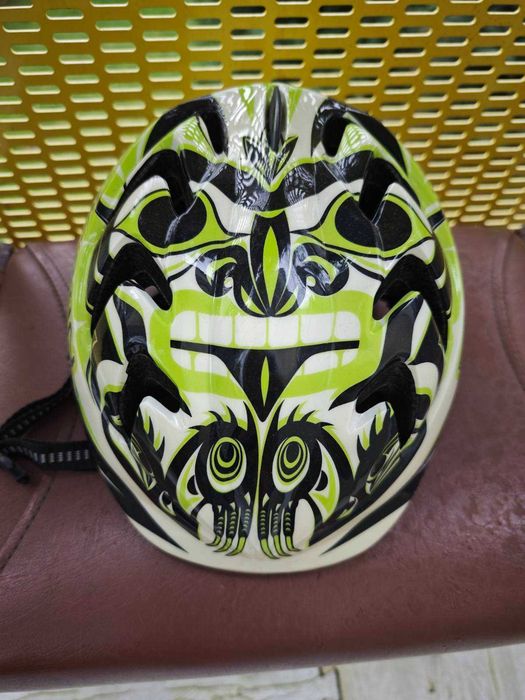 Kask rowerowy dla dziecka, r. M, 52-56 cm