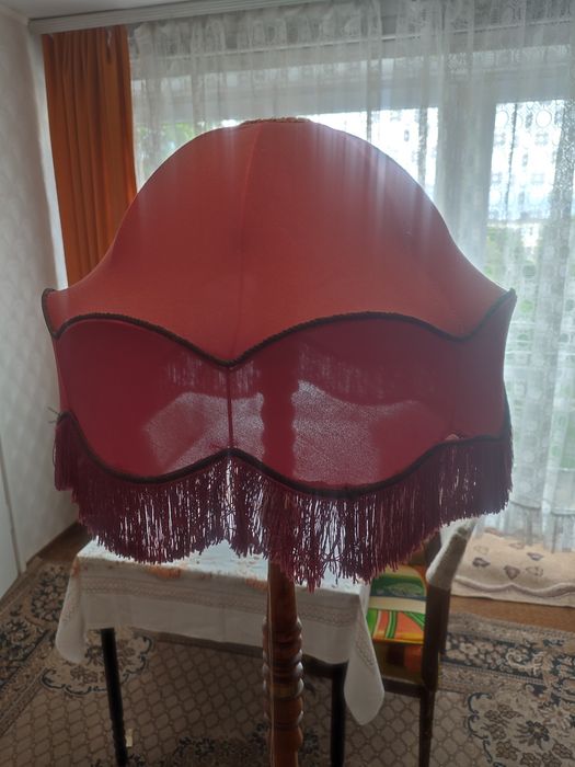 Lampa stojąca drewniana prl