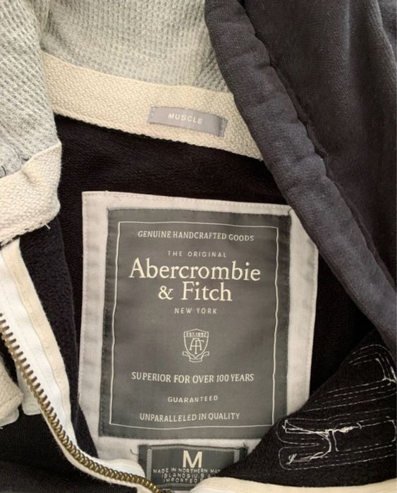 Roupa de homem. Calças carhartt, levis e casacos gg e abercrombie & fitch