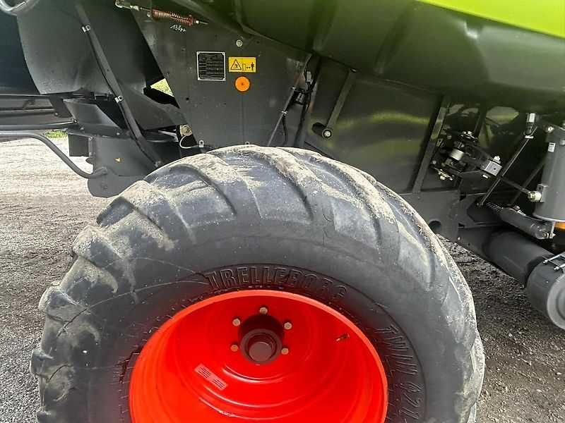 Зернозбиральний комбайн Claas Lexion 660 2013 рік, 2395/1455 мото/год,