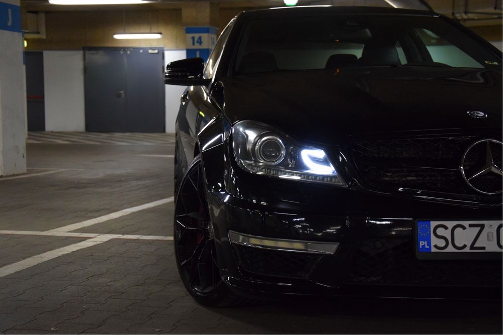 Mercedes C63 AMG W204