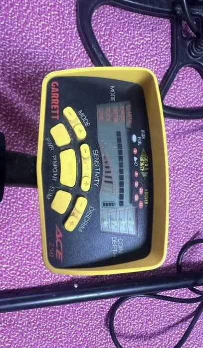 Металлоискатель Garrett Ace 250 бу