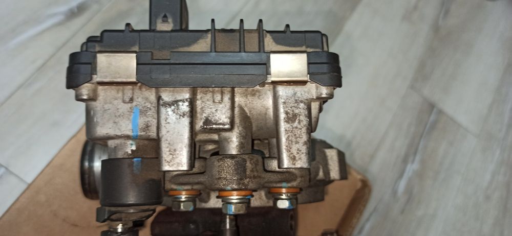 4933519600 Land Rover