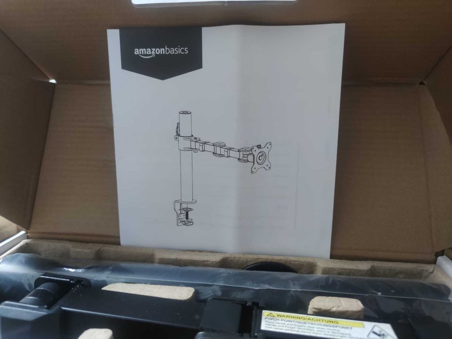 Suporte/Braço de Monitor - Amazon Basics64730147729025123