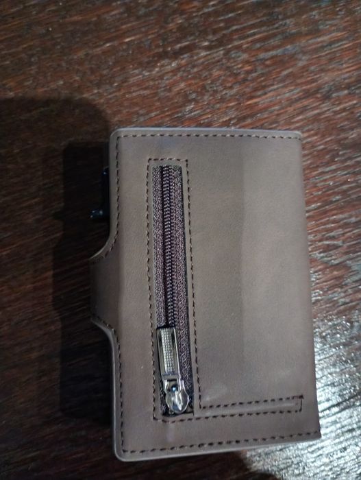 Skórzany portfel męski