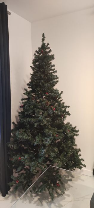 Árvore de natal tudo incluído de 2 metros de altura