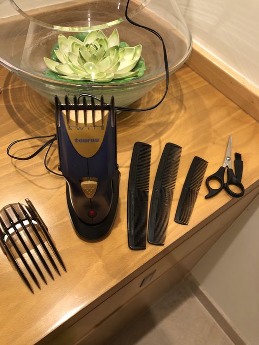 Maquina cortar cabelo sem fio