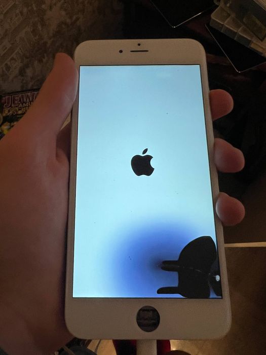 Лот з 10 старих айфонів