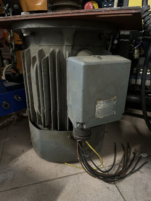 Электро двигатель. 380v