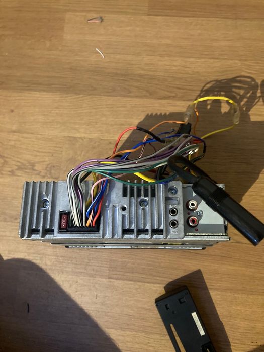 Radio ALPINE CDE-133BT