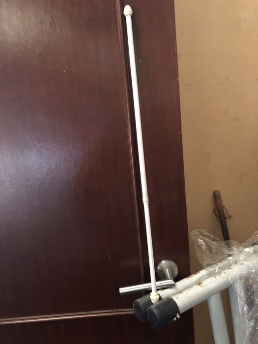 Extendable Curtain Rod