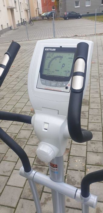 Эллиптический тренажер Kettler Unix M, 39см шаг 18 кг маховик Германия