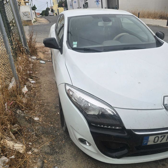 Renault megane coupe comercial