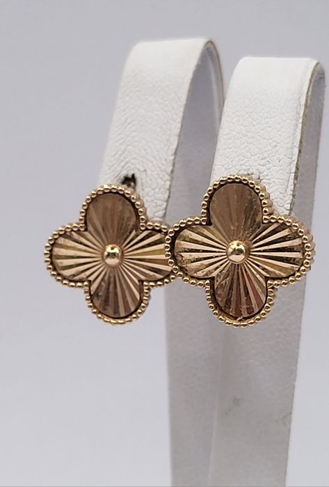 Золоті сережки 585