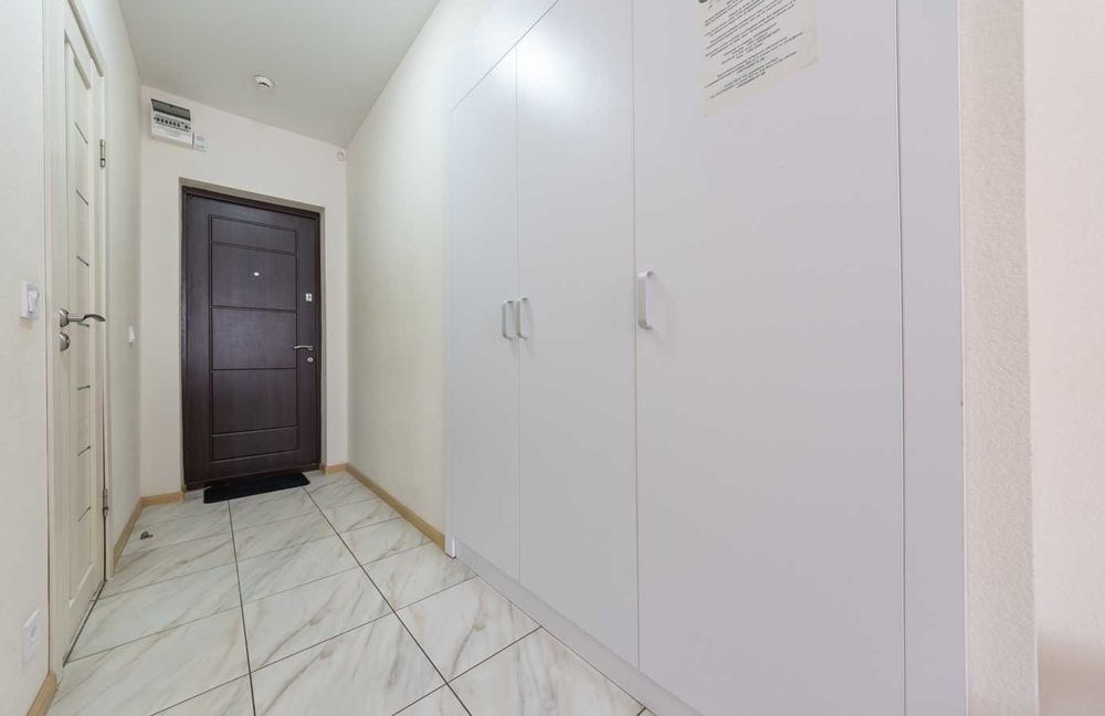 Здам подобово затишні апартаменти, біля метро.