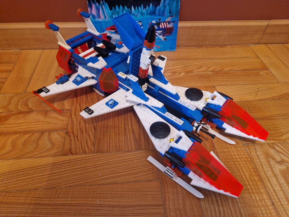 Lego 6973 ice planet system.