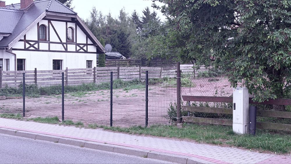 Dzialka uslugowa na wynajem