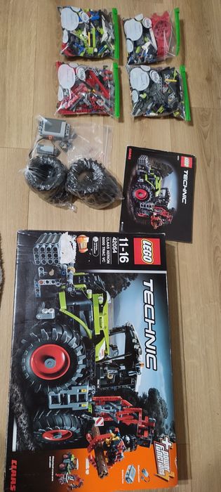 LEGO TECHNIC 42054 Claas Xerion