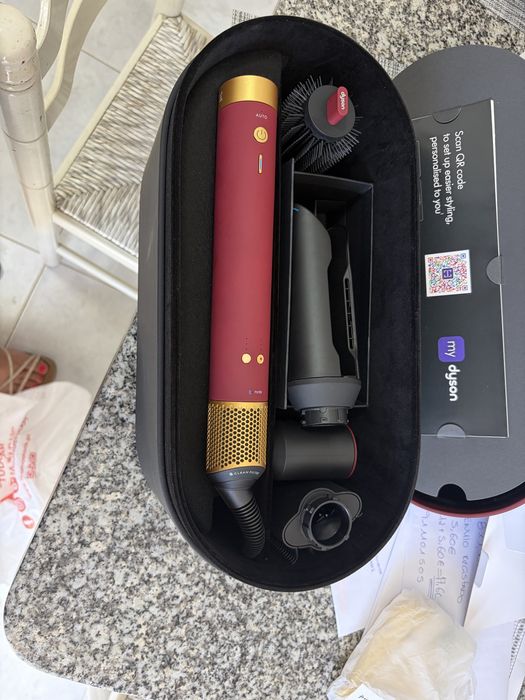 Dyson Airwrap Co-Anda2x