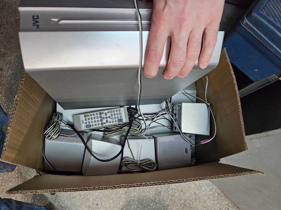 Kino domowe JVC TH-P3