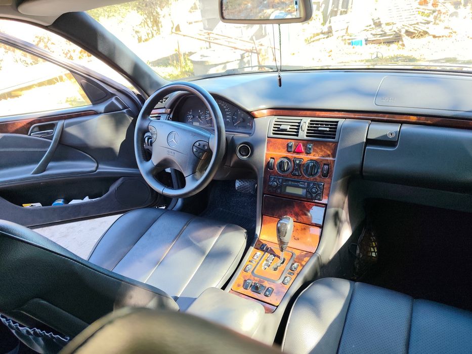Mercedes Benz E220 elegance automático — photo 3