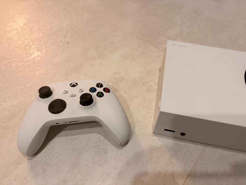 XBox Series S z padem