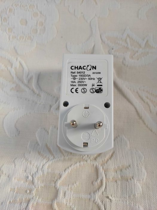 Tomada com Programador/Temporizador Analógico Chacon