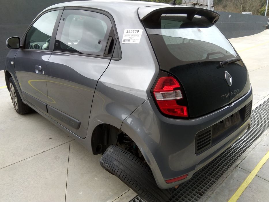 RENAULT TWINGO III - 2018 - Para Peças