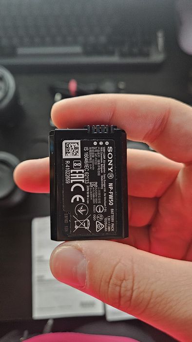 TOP Sony A6000 + com Lentes Sigma 18-50mm f/2.8 + Sigma 56mm f/1.4